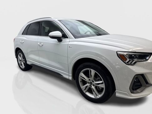 Used 2024 Audi Q3 2.0T Premium Plus AWD/4WD image 12