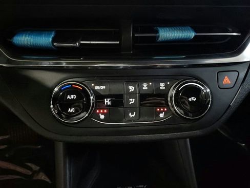 Used 2024 Buick Envista Preferred w/ Convenience I Package image 16