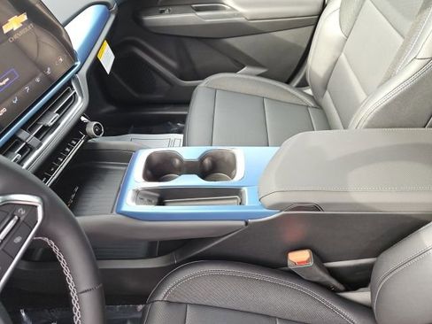 New 2026 Chevrolet Equinox EV LT image 30