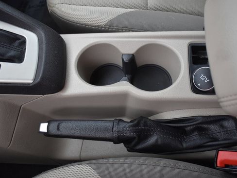 Used 2014 Ford Focus SE image 28