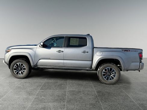 Certified 2020 Toyota Tacoma TRD Sport image 2