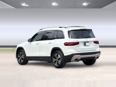 Certified 2026 Mercedes-Benz GLB 250 4MATIC image 3