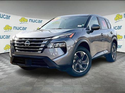 Certified 2024 Nissan Rogue SV image 3