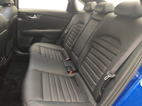 Used 2024 Kia Forte GT-Line w/ GT-Line Premium Package image 18