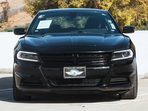 Used 2022 Dodge Charger SXT image 3