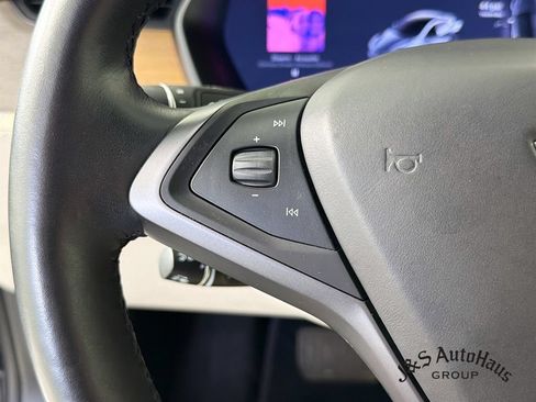 Used 2020 Tesla Model S Long Range AWD/4WD image 13