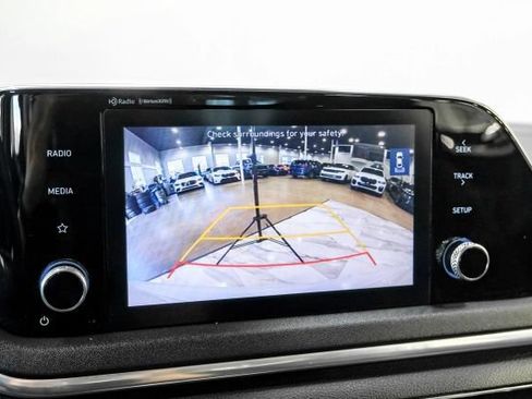 Used 2023 Hyundai Sonata Blue FWD image 23