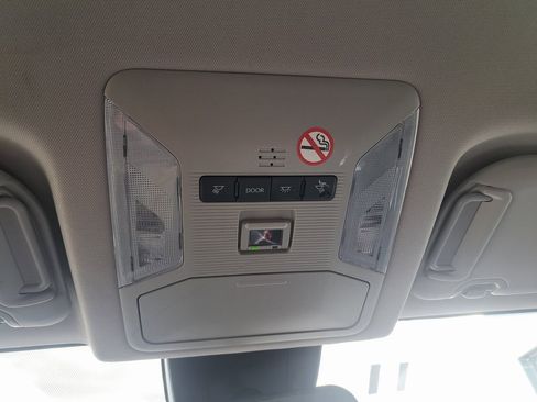 Used 2023 Toyota RAV4 XLE image 18