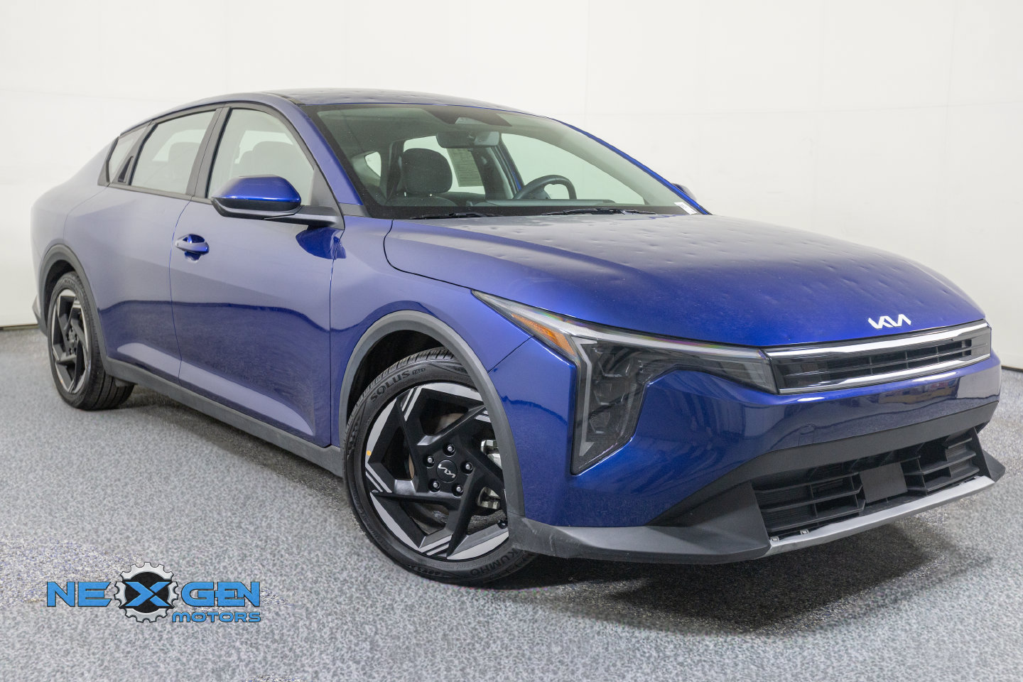 Used 2025 Kia K4 EX FWD image 1