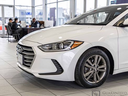 Used 2018 Hyundai Elantra SEL image 4