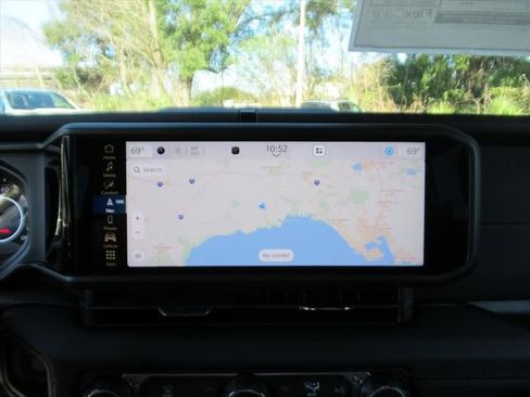 New 2026 Jeep Wrangler Unlimited Rubicon AWD/4WD image 23