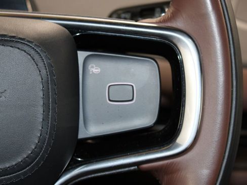 Used 2025 Lincoln Navigator Reserve AWD/4WD image 44