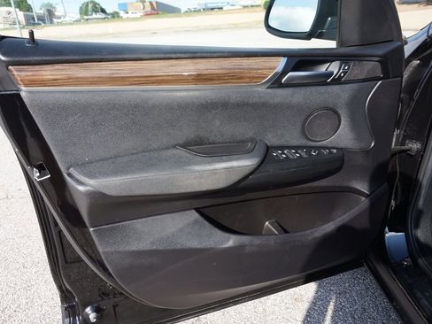 Used 2017 BMW X3 sDrive28i image 14