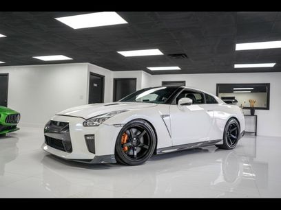 Used 2014 Nissan GT-R Premium