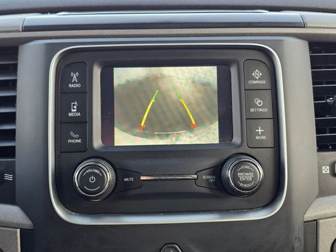 Used 2022 RAM 1500 Tradesman w/ Chrome Appearance Package image 28