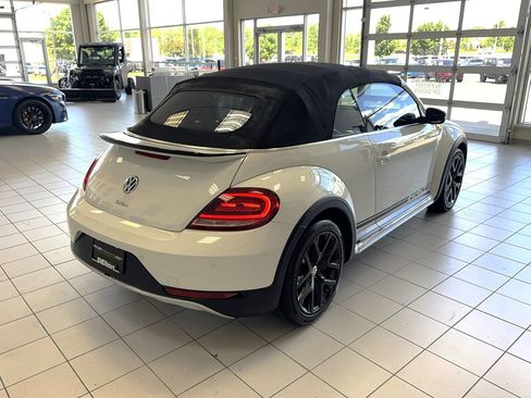 Used 2017 Volkswagen Beetle 1.8T Dune FWD image 56