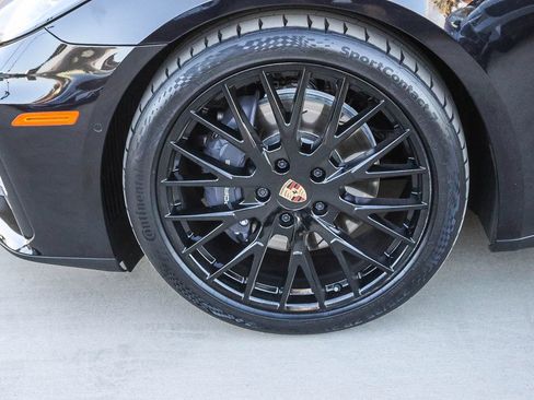 Used 2026 Porsche Panamera RWD image 8