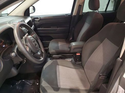 Used 2016 Jeep Compass Sport w/ Power Value Group image 10