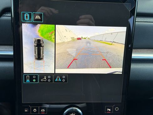 New 2026 GMC Terrain Denali AWD/4WD image 22