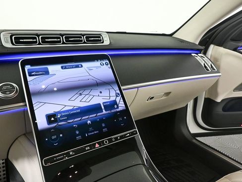 Used 2023 Mercedes-Benz S 580 4MATIC Sedan image 13