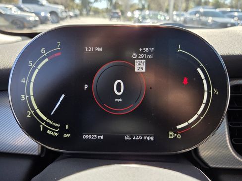 Used 2023 MINI Cooper 4-Door Hardtop image 32