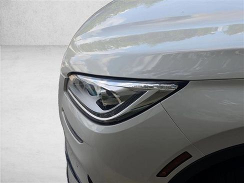 Used 2023 Lincoln Corsair Reserve w/ Equipment Group 201A image 13