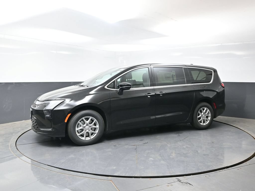 New 2027 Chrysler Pacifica Select w/ Family Tech Group FWD image 5