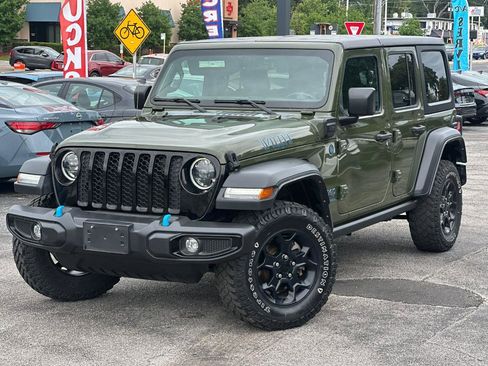 Used 2023 Jeep Wrangler Unlimited w/ Cold Weather Group AWD/4WD image 1