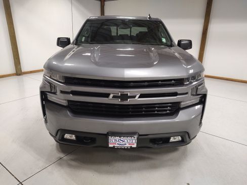 Used 2020 Chevrolet Silverado 1500 RST AWD/4WD image 3