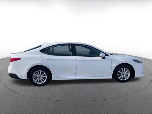 Used 2025 Toyota Camry LE image 15