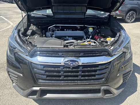 New 2026 Subaru Ascent Limited image 9