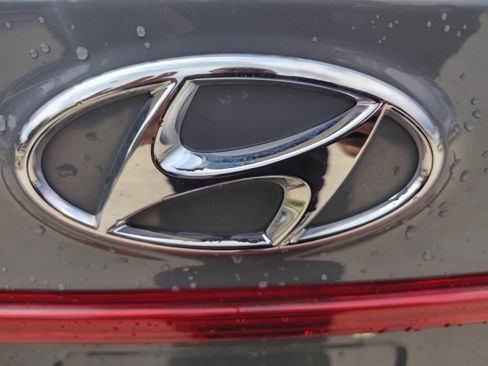 Used 2023 Hyundai Santa Fe SEL AWD/4WD image 19
