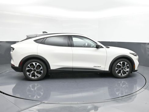 Used 2024 Ford Mustang Mach-E Select w/ Comfort Package Lite image 9