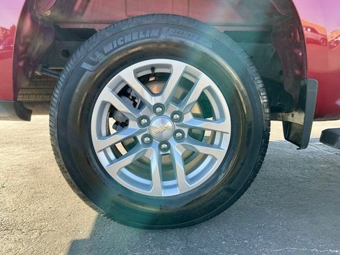 Used 2020 Chevrolet Silverado 1500 LT w/ All-Star Edition image 21