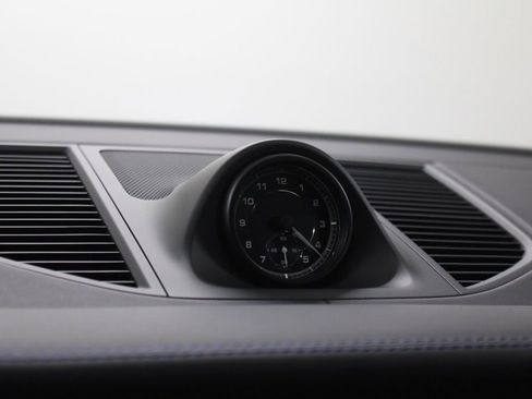 New 2026 Porsche Macan S image 28