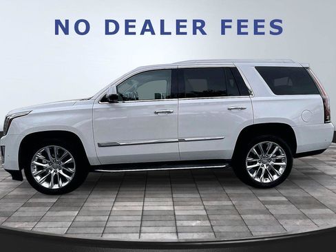 Used 2020 Cadillac Escalade Luxury RWD image 29