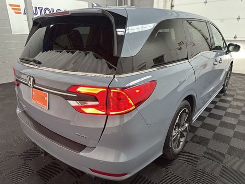 Used 2024 Honda Odyssey Elite image 9