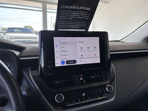 Used 2023 Toyota Corolla LE image 22