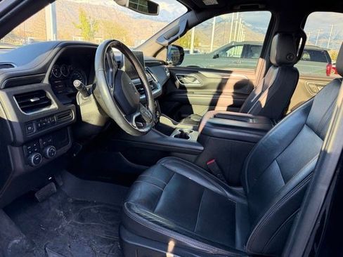 Used 2021 Chevrolet Suburban RST image 12