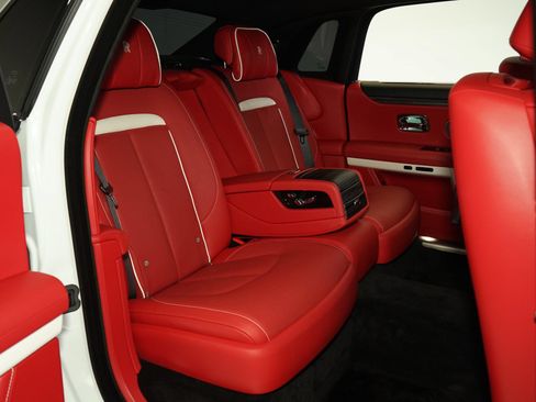 Used 2022 Rolls-Royce Ghost Extended Wheelbase AWD/4WD image 21
