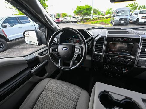 Used 2015 Ford F150 XLT w/ Equipment Group 302A Luxury AWD/4WD image 34