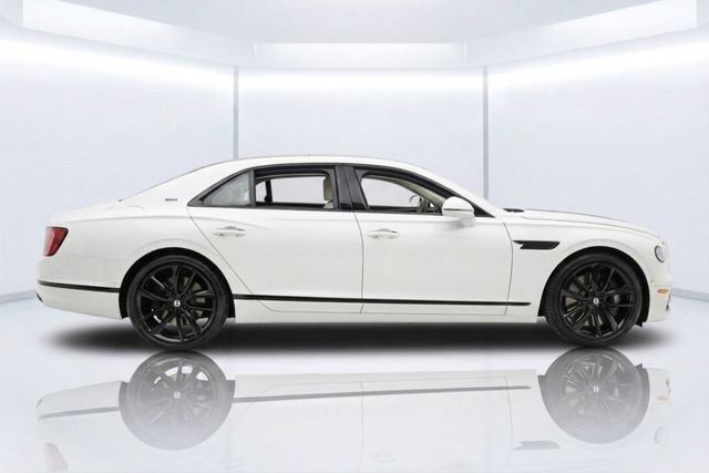 Used 2024 Bentley Flying Spur V8 AWD/4WD image 6