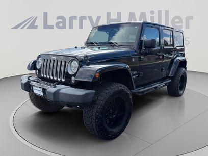 Used 2017 Jeep Wrangler Unlimited Sahara w/ Connectivity Group