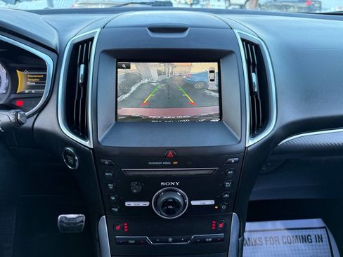 Used 2015 Ford Edge Sport image 19