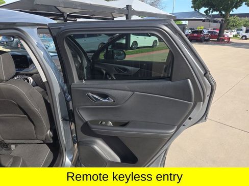 Used 2025 Chevrolet Blazer LT AWD/4WD image 26