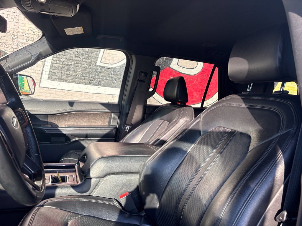 Used 2021 Ford Expedition Limited RWD image 11