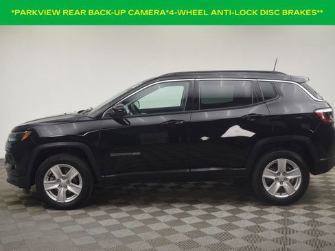 Used 2022 Jeep Compass Latitude image 12