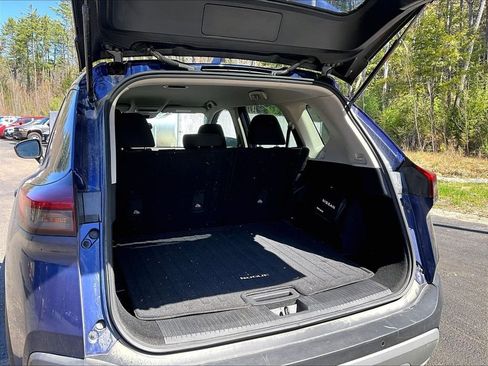 Used 2023 Nissan Rogue S AWD/4WD image 23