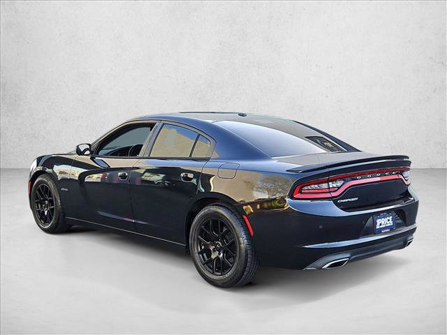 Used 2015 Dodge Charger SE w/ Sport Appearance Group RWD image 8