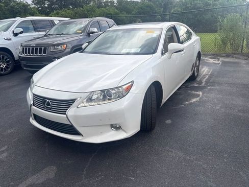 Used 2015 Lexus ES 350 w/ Premium Package FWD image 1